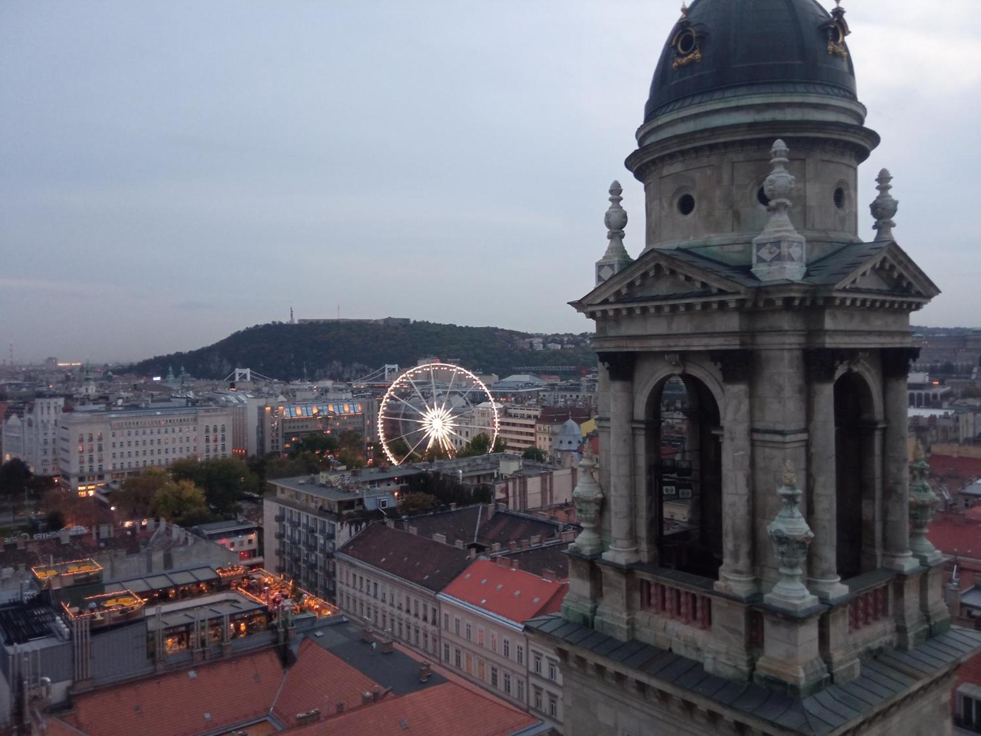 Free Parking Garage! Downtown Apartment Close To New York Cafe Budapest Exteriör bild
